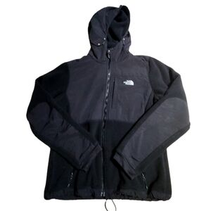 The North Face Denali Women's Zip-Front Hooded Black Coat. Medium